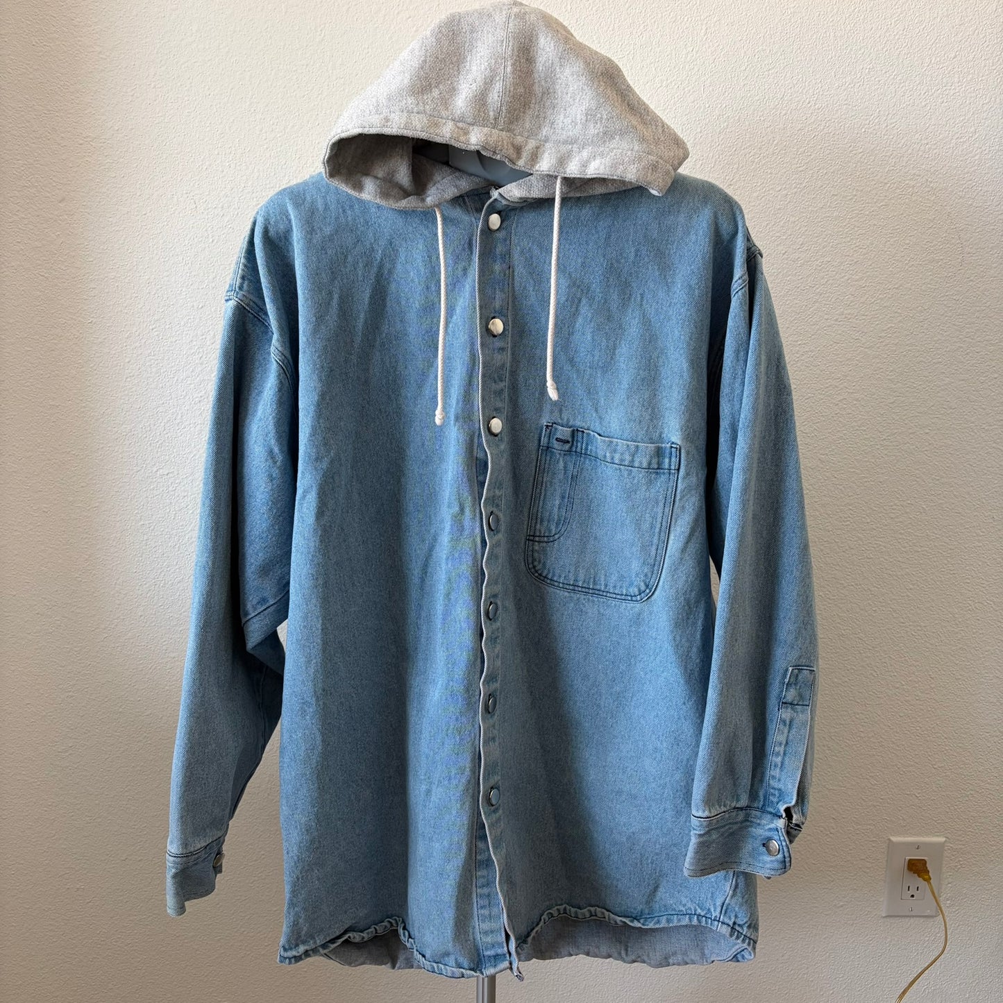 Vintage Denim Hoodie Jacket Men 2XL Blue Laughlin Motorcycle Rally Biker Graphic