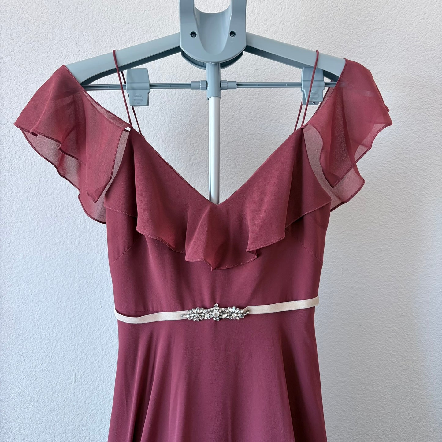 Jenny Yoo Collection Mauve Chiffon Ruffle Cold Shoulder Gown Mila Dress Size 0