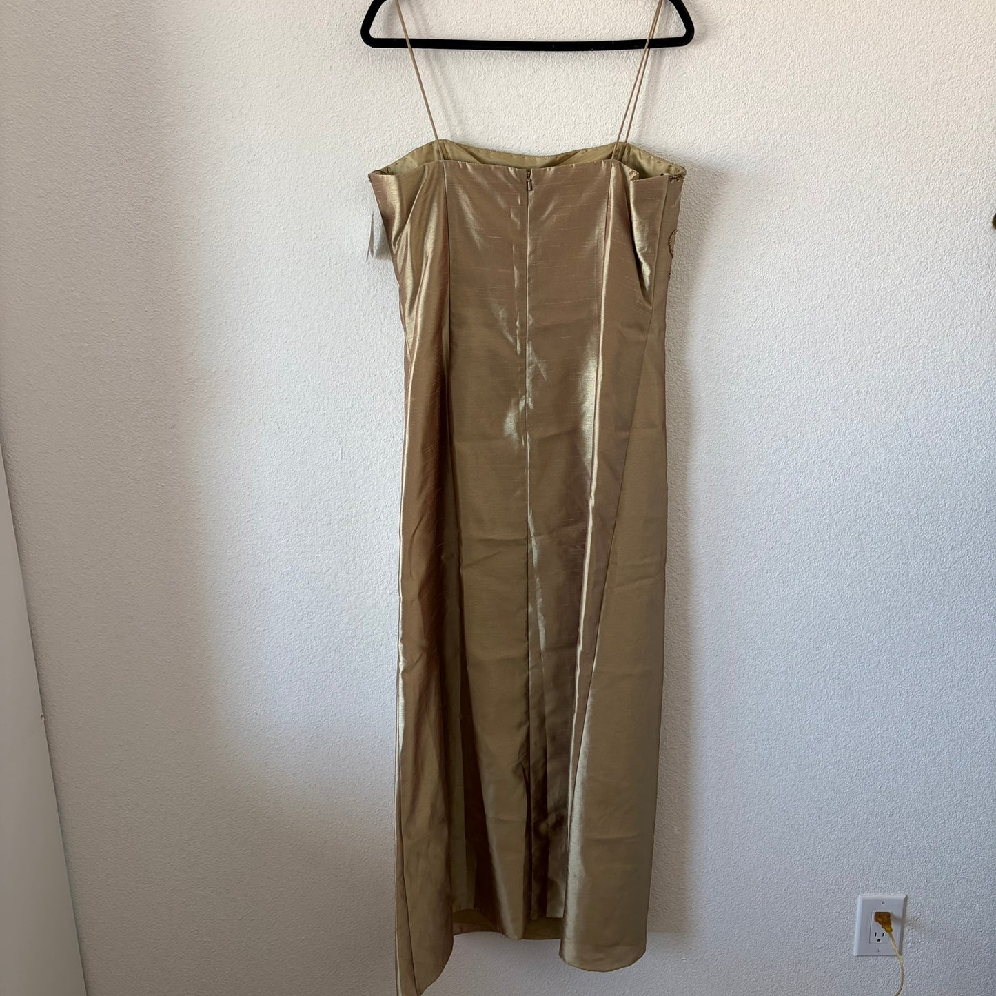 Xscape Evening Gown Women 16 Gold Beaded Y2K Style Formal Prom Dress Ethereal