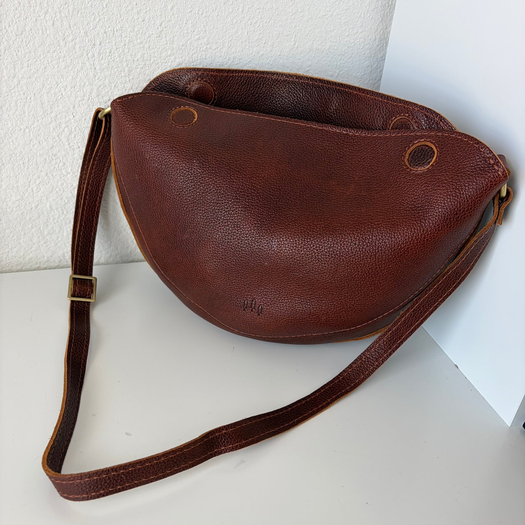 Portland Leather Goods Crossbody Bag Womens Medium Mahogany Pebbled Leather