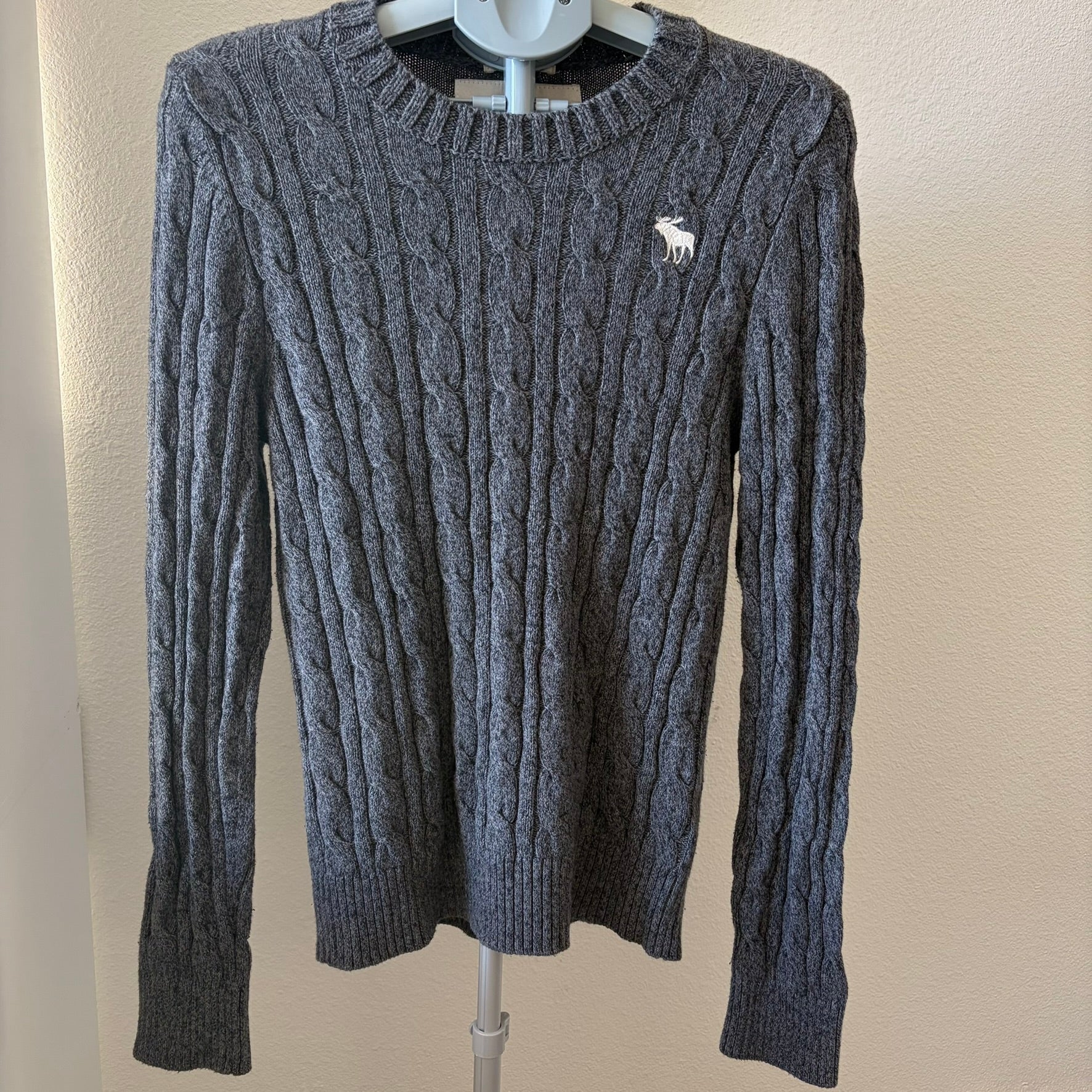 Abercrombie & Fitch Cable-Knit Sweater – Dark Gray Cotton Cashmere Blend, Moose Logo, Size L Muscle Fit