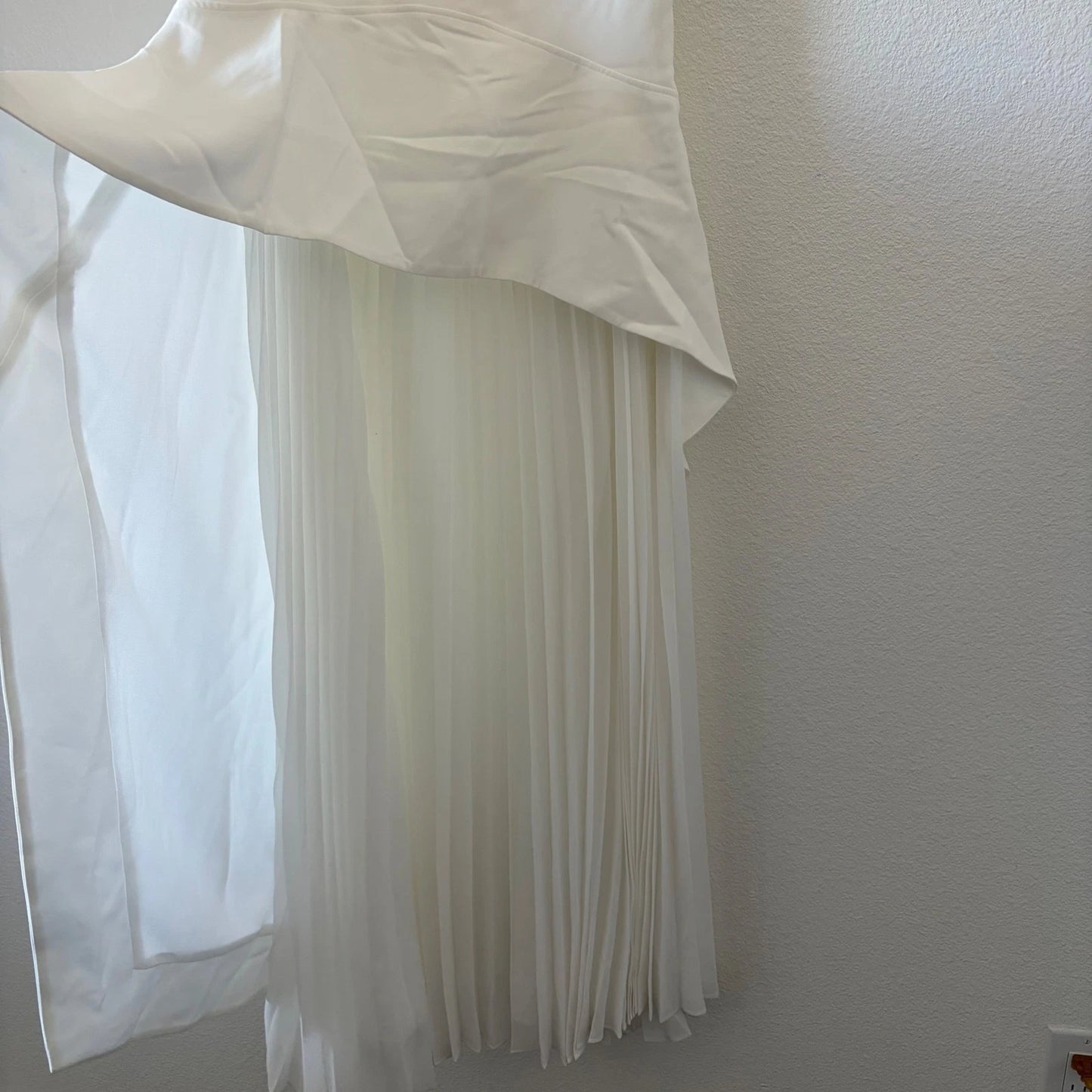 SIMKHAI Sequoia Layered Maxi Dress Women 6 White Crepe Chiffon Pleated 224-1104W